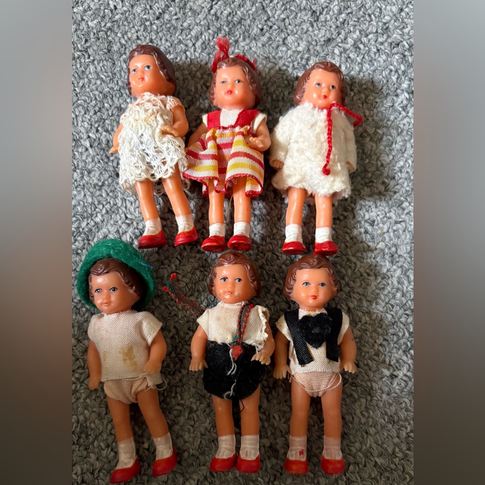 Vintage Mini Doll Lot with Red Shoes and Mixed Outfits
